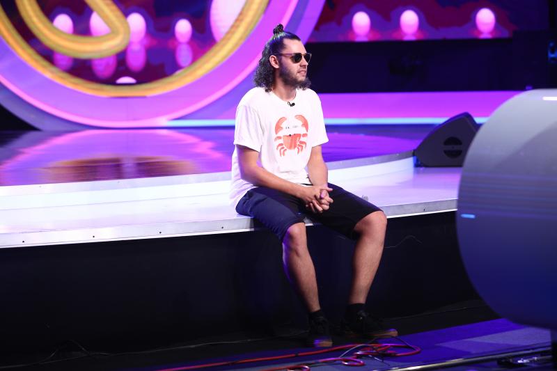 Shelu a revenit și în acest sezon pe scena celui mai urmărit show de umor din România! Cheloo: „prietene, eu nu te înțeleg”