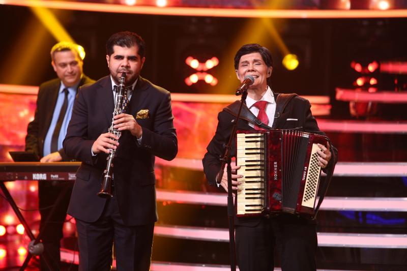 Spectacol la „Te cunosc de undeva!”. Liviu Vârciu și Andrei Ștefănescu au cântat „Alin, Alin” și s-a râs cu lacrimi! Bella Santiago a uimit, iar Șerban Copoț și Cezar Ouatu au fost Michael Jackson și Justin Timberlake