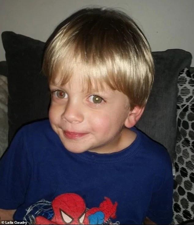 Un băiețel de patru ani a rămas fără un ochi. Totul a început cu o fotografie de familie: „Mi-am dat seama imediat că ceva era în neregulă”