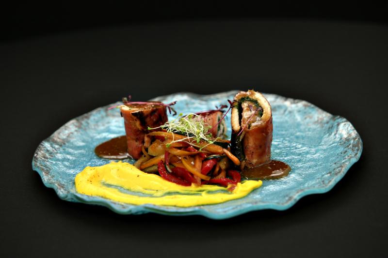 Cum au arătat farfuriile din ultimul battle, înainte de semifinale. Farfurii cu preparate gustoase și frumos prezentate ce i-au încântat pe chefi