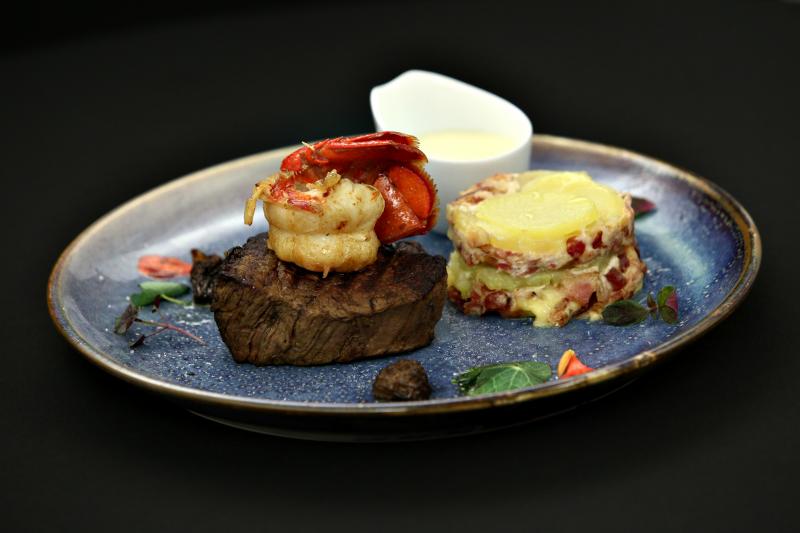 Cum au arătat farfuriile din ultimul battle, înainte de semifinale. Farfurii cu preparate gustoase și frumos prezentate ce i-au încântat pe chefi