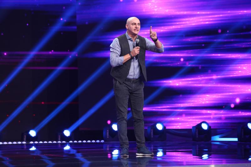 Finala de la iUmor a fost plină de momente senzaționale! Artă, magie, stand-up, toate acestea au colorat ultima seară din sezonul 7