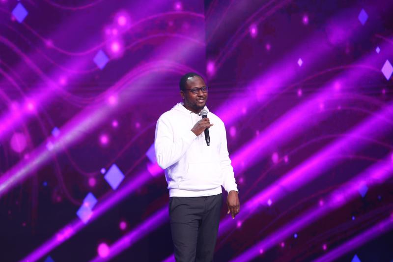 VIDEO: Mukinka este marele căștigător din sezonul 7 iUmor!