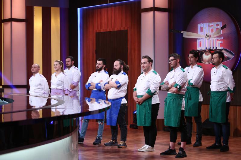 Cu un pas mai aproape de victorie! Aceștia sunt cei trei concurenți care luptă în finala Chefi la cuțite!