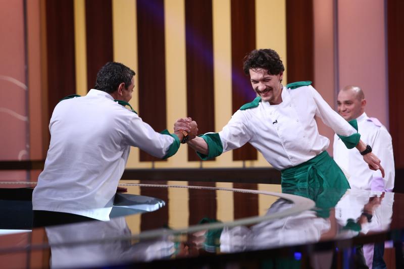 Alex Popa a anunțat ce surpriză pregătește, după experiența de la Chefi la cuțite! „A început deja să prindă contur”