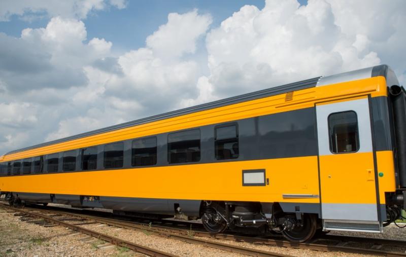Aşa arată vagoanele de tren făcute de români pentru Cehia si Brazilia. Imagini spectaculoase