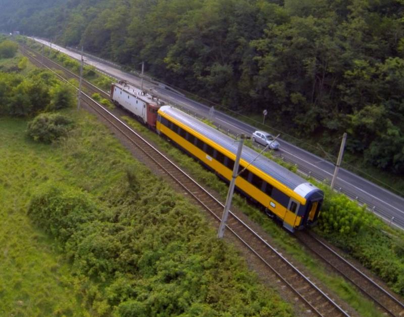 Aşa arată vagoanele de tren făcute de români pentru Cehia si Brazilia. Imagini spectaculoase