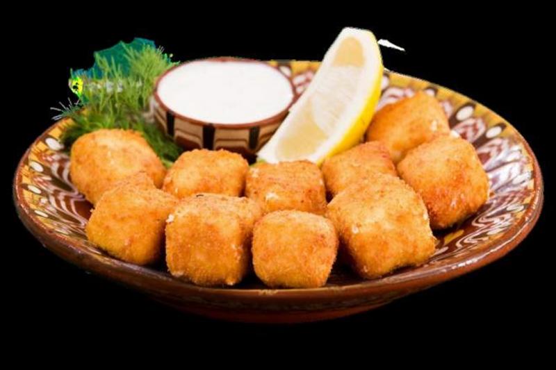 Rețete de aperitive pentru mesele festive. Idei de aperitive pentru un platou bogat și frumos colorat