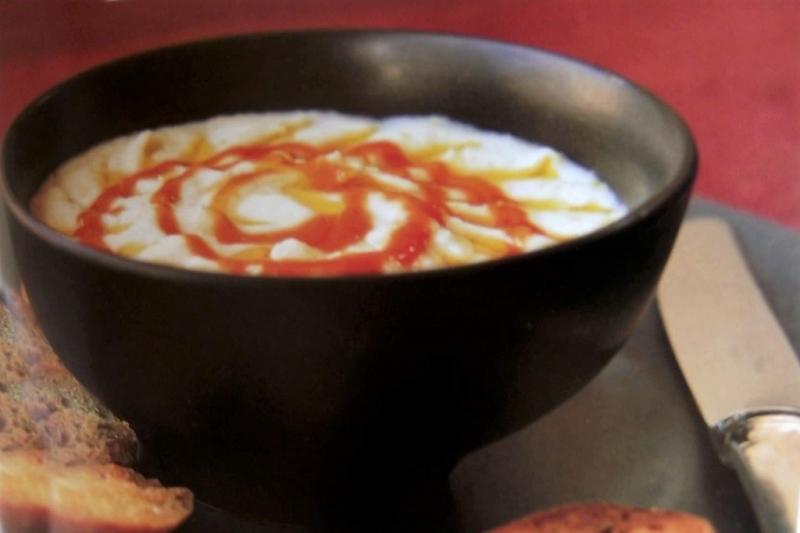 Rețete de aperitive pentru mesele festive. Idei de aperitive pentru un platou bogat și frumos colorat