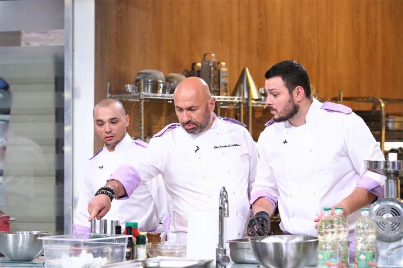 Diseară, ora 20:00, la "Chefi la cuție"! Banda urcă emoțiile la maximă intensitate: ”Am nevoie de medic, presiunea și-a spus cuvântul”