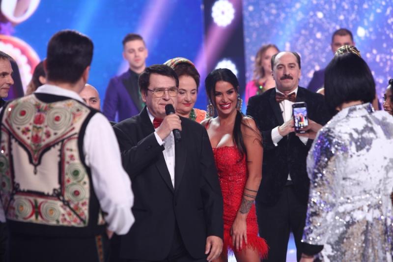 Dan Negru #deMascăDistracția la Revelionul Starurilor 2020