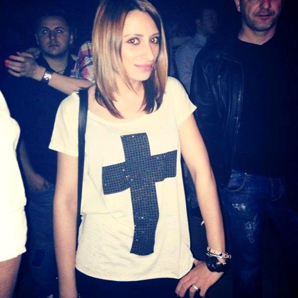 Cornel Galeș avea o fiică pe care a abandonat-o la patru ani. Ea este Claudia, singurul lui copil, de care n-a vrut să știe niciodată