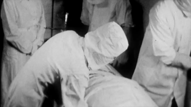 Căuta oameni care să moară pe patul lui. Stătea lângă ei, până în ultima clipă, așteptând să prindă fotografia perfectă