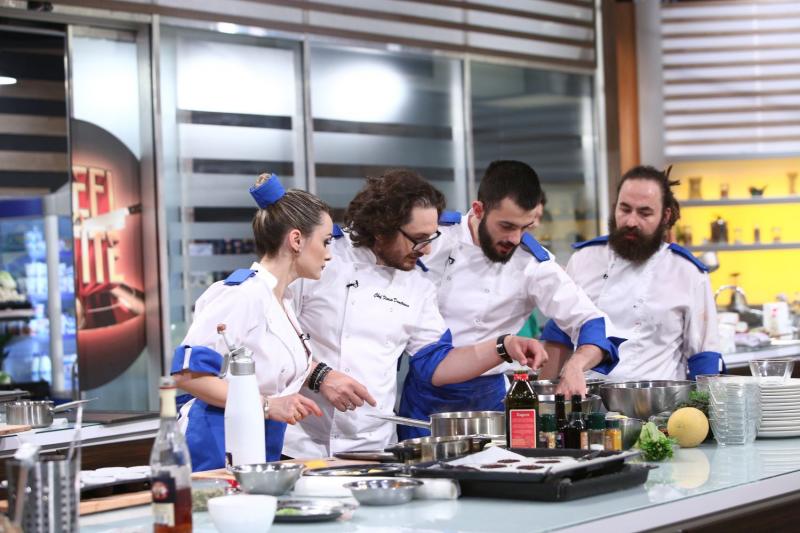 Diseară, de la 20:00, pe Antena 1! Se ascut tot mai mult cuțitele: Concurenții, la doi pași de semifinală