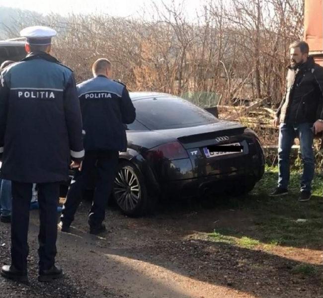 Doi adolescenți îndrăgostiți au murit împreună, în județul Bacău! Cum au fost găsiți într-o mașină. „Erau la marginea satului, pe o stradă lăturalnică”