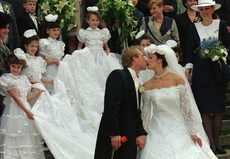 Nadia Comăneci, interviu de colecție! Cum a fugit din țară și ce a gândit când a scris istorie. Detaliul ce a făcut-o să plângă! „Ne-a spus să nu alergăm, că ne împușcă! Mama a crezut că va fi omorâtă” – Video