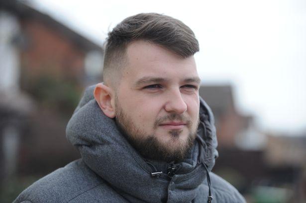 A băut 20 de căni de vodkă în fiecare zi, timp de 8 ani! Alcoolul i-a schimbat culoarea pielii!