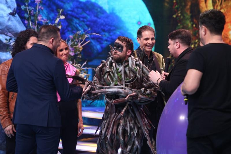 Scena Misterelor, emisiune cu Dan Negru. Ce vedete s-au ascuns sub măștile spectaculoase