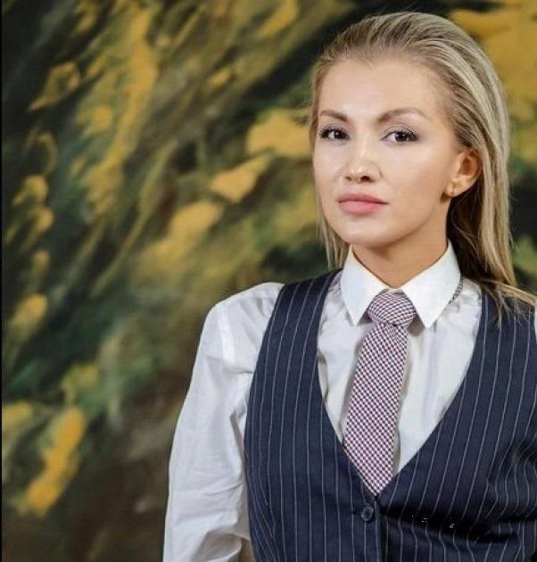 Cea mai sexy traficantă de droguri din România a ajuns la închisoare. A fost sedusă de un polițist și pusă să facă bani