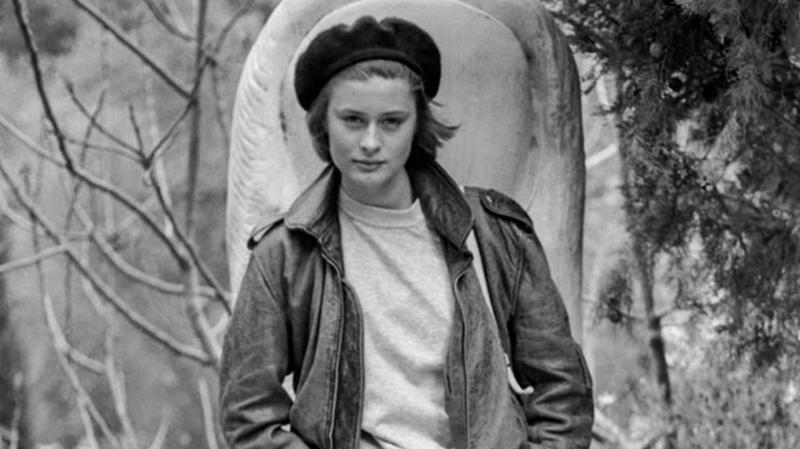 ”Făceam un milion de dolari în 20 de zile de muncă”. Acum doarme pe străzi, în Barcelona. ”Am doar hainele de pe mine”