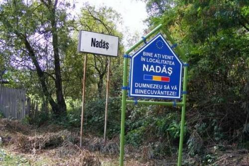 Știrea secolului: locuitorii din Nadăș, Arad, și-au pierdut, la proces, propriul sat!!!