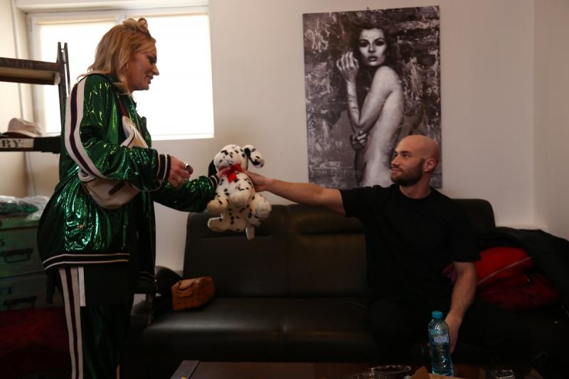 Delia a primit zeci de cadouri de ziua ei, în ultima zi de audiții  din cel de-al șaselea sezon ”iUmor”