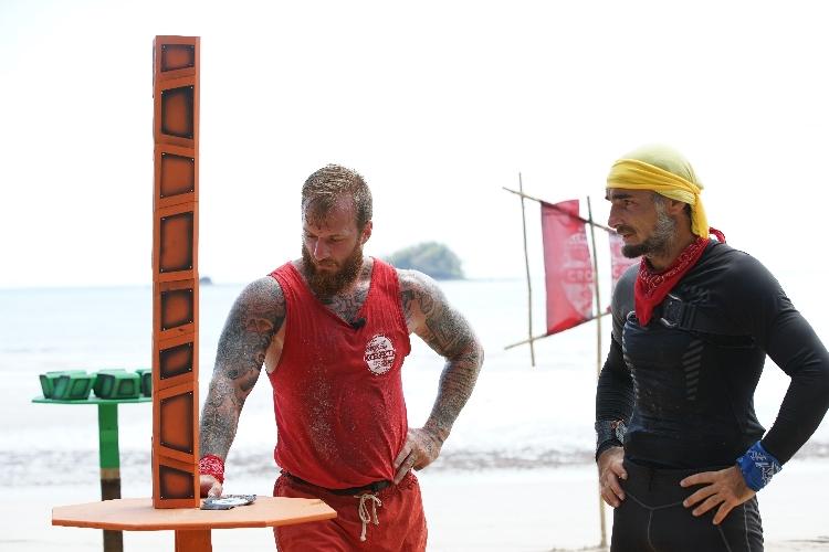 Alex Filip a părăsit competiția Ultimul Trib: “Nu am nici un regret. Primul lucru, când ajung acasă? Mă duc la copiii mei!”