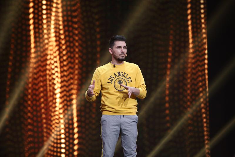 Momente șocante, show fierbinte de striptease cu baloane și Bendeac la controlul medical, în a doua ediție din sezonul 6 „iUmor”