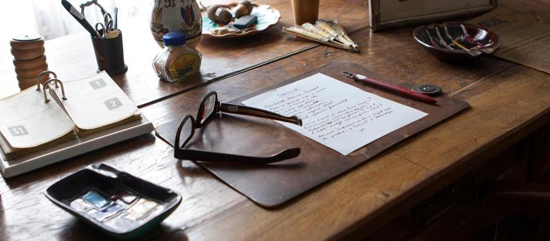 De Ziua Internațională a Poeziei, hai să dai un tur de... "Mărţişor", casa memorială a lui Arghezi