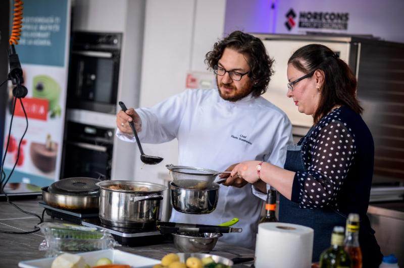 Chef Florin Dumitrescu, curs de gătit alături de câștigătorul aplicației Chefi la cuțite