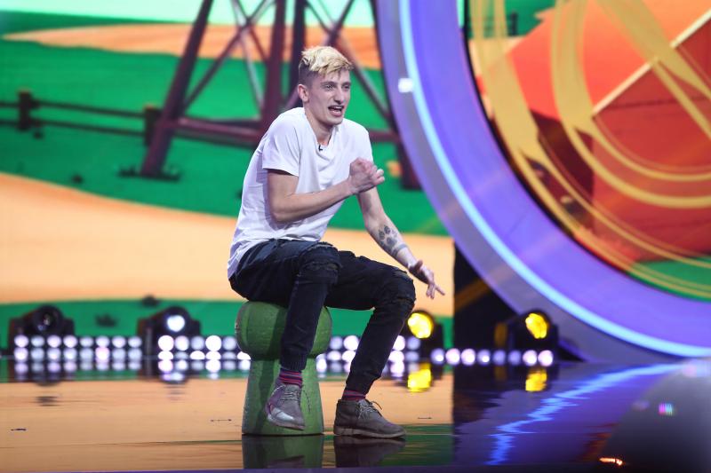 Mihai Bendeac, îndrăgostit iremediabil de o concurentă, în cea de-a cincea ediție a sezonului 6 ,,iUmor'': ,,Era ca un înger, diafană, frumoasă și cu obrăjorii rumeni”