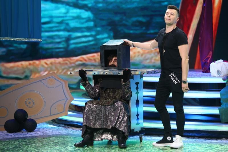 Wolverine, Baiazid și Omul-amfibie urcă diseară pe „Scena misterelor”