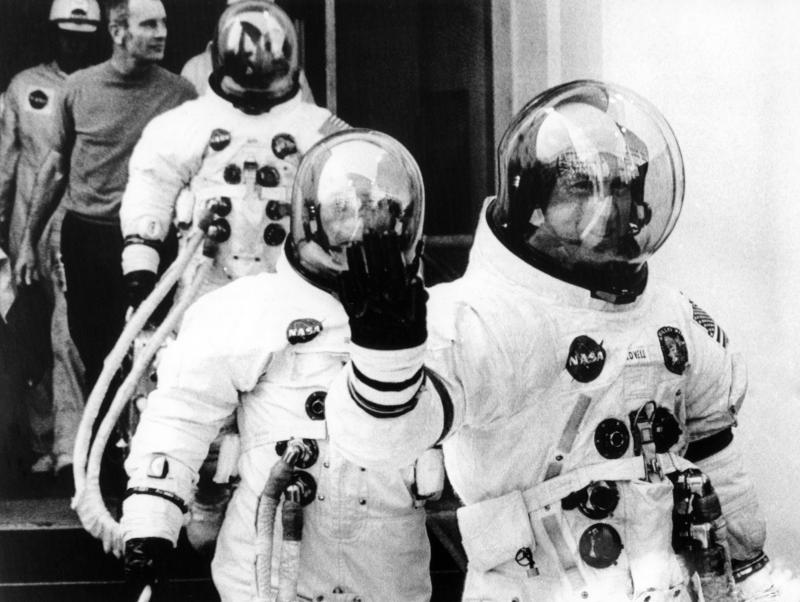 „Houston, avem o problemă”: Apollo 13, cea mai cunoscută misiune spațială: „Era o cursă pentru fiecare gură de aer”- Fotografii inedite