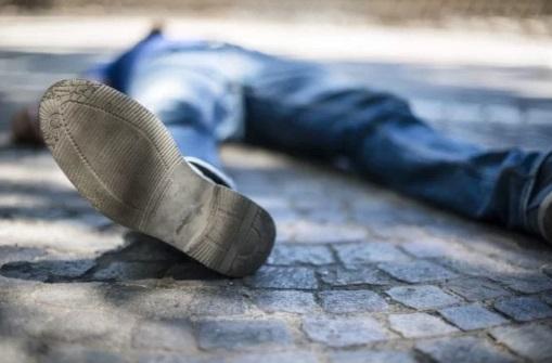 Copil găsit mort, în parc! Trecătorii au alertat imediat Poliția! Ce s-a întâmplat