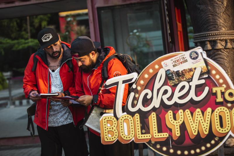 Au jucat la Bollywood, au urcat pe munți și au făcut karaoke! Concurenții din finala „Asia Express” au trăit o aventură indiană ca-n filme!