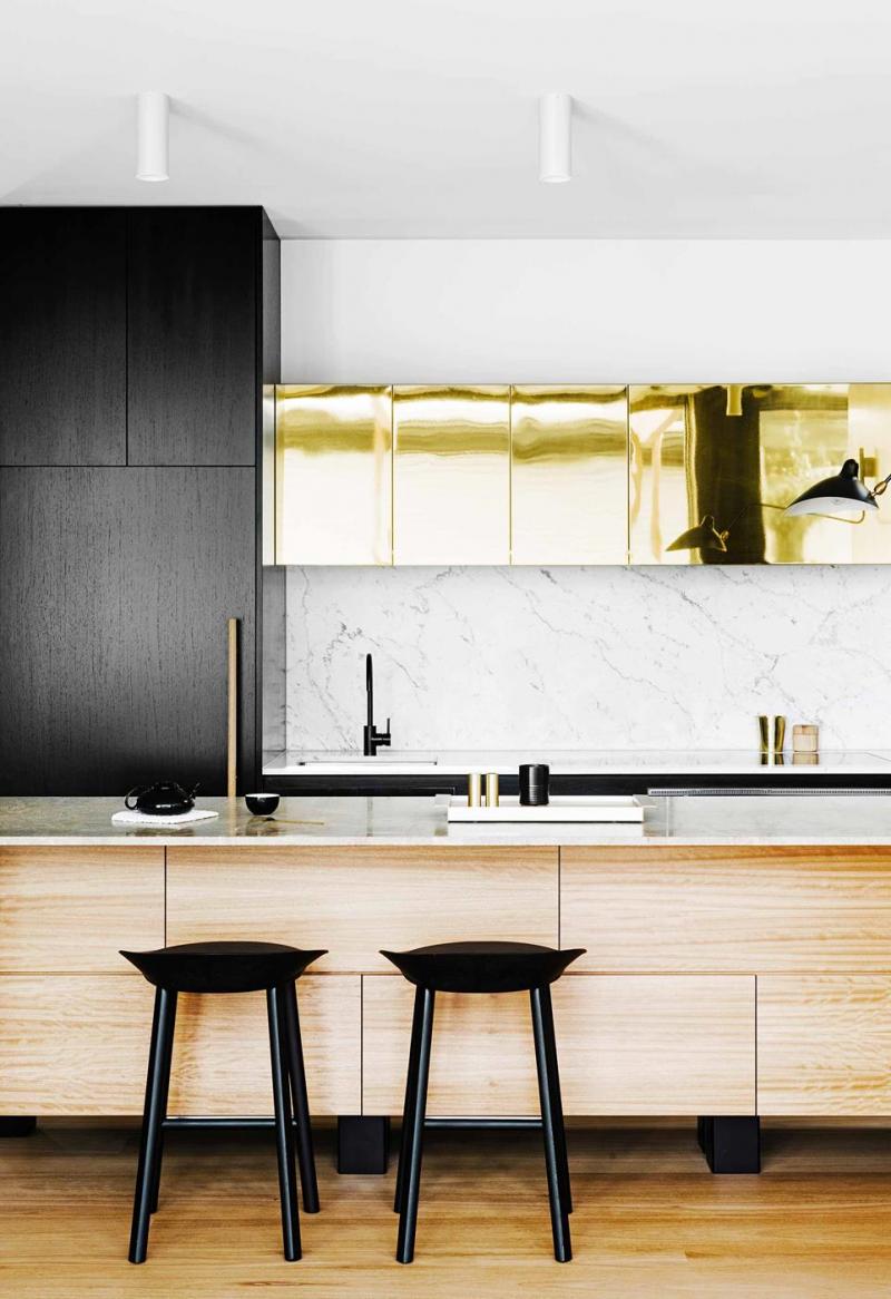 Amenajari bucătărie. 8 pași simpli de urmat pentru o renovare eficientă a bucătăriei