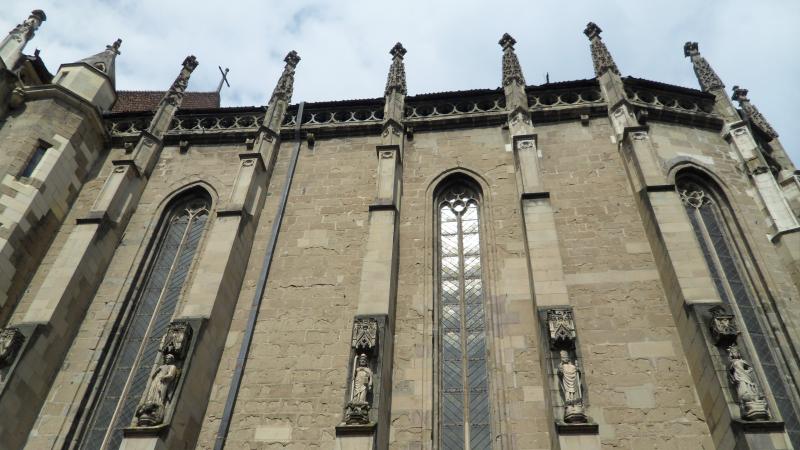 Incendiu uriaș. Aprilie. Catedrală gotică. Aceeași vârstă cu Notre-Dame. De ce e neagră ”Biserica Neagră?”