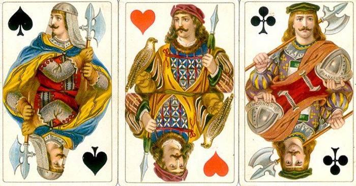 Le-ai folosit de nenumărate ori, dar n-ai știut niciodată asta! Cine au fost regii de pe cărțile de joc