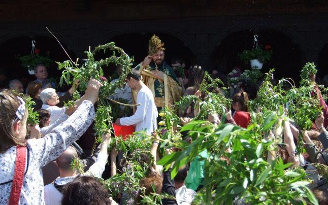 Tradiții de Florii. Ce trebuie să faci cu salcia sfințită de Florii după ce se usucă