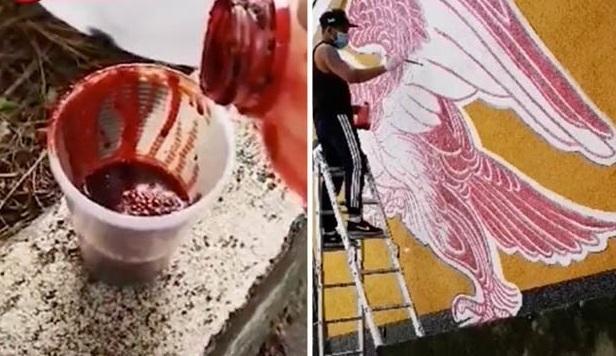 Sânge omenesc pe pereții școlii! Trecătorii au privit desenul și s-au oripilat! „Chiar este...”