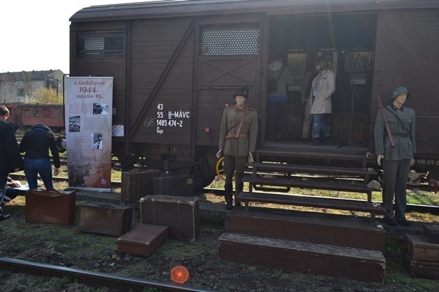 Vagon de la lagărul de exterminare Auschwitz, în România! Ce se găsește în interior