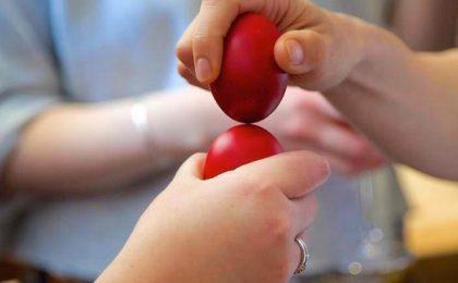 Când se vopsesc ouăle roșii de Paște în Săptămâna Mare