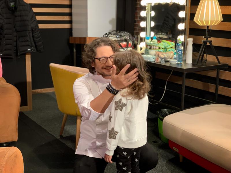 Chef Florin Dumitrescu, un tată ieșit din tipare! Ce fac fetele sale