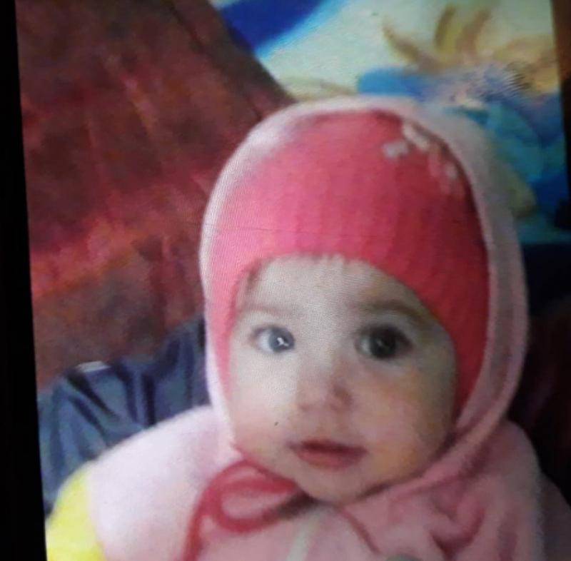 Fetița de doi ani, dispărută în județul Bacău, a fost găsită. Antonia dormea pe câmp, înghețată de frig