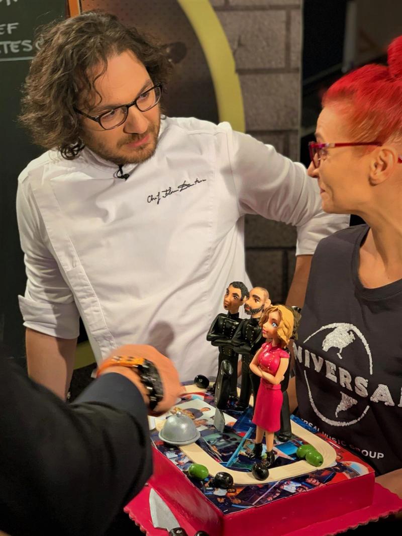 Chefii Bontea, Dumitrescu și Scărlătescu, surprinși pe platourile de filmare de către o fostă colegă