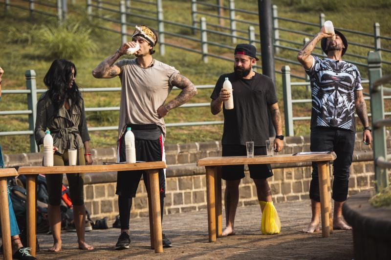 Semifinala i-a pus în fața celor mai grele probe! Mai mulți concurenți au cedat, iar imunitatea a dispărut