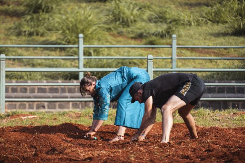 Aseară, când Asia Express a fost lider detașat de piață, iubitul lui Ruby a ajuns la spital. Soarta echipei, pusã sub semnul întrebãrii