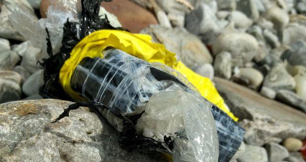 Atenție, români! Unde s-au găsit droguri pe litoral și ce trebuie să faci dacă vezi un pachet cu cocaină