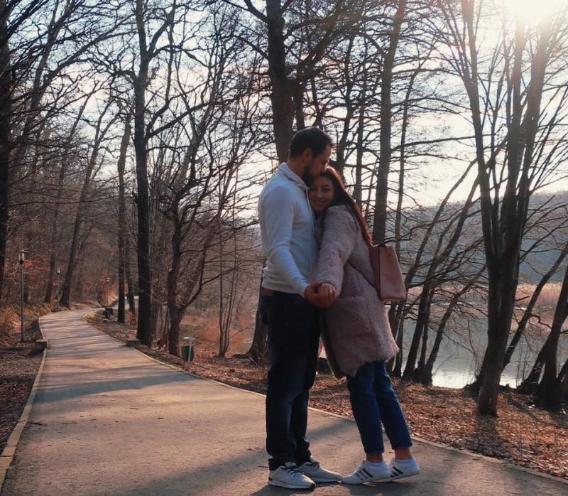 Îți mai amintești de Medana și de Roby de la ”Insula Iubirii”? Cei doi au trecut testul suprem cu brio, iar acum au un copil de doi ani