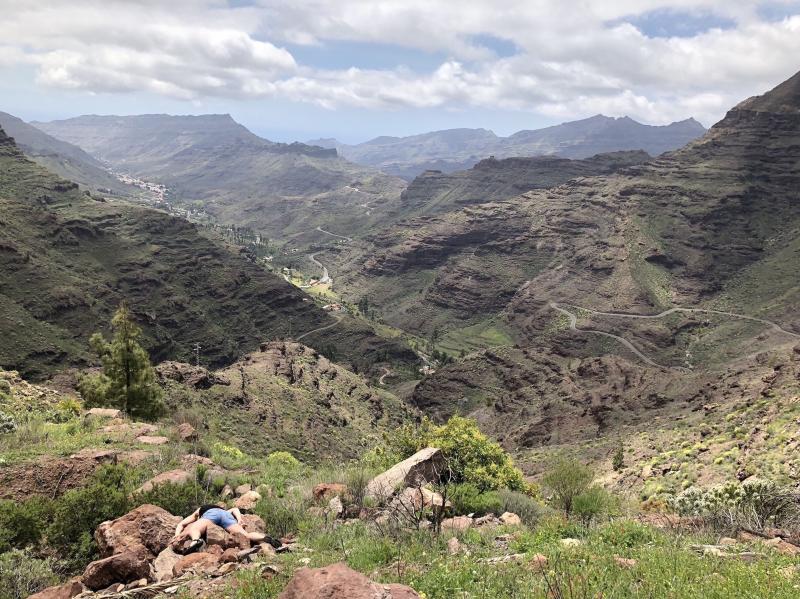 Femeia care a „murit” în cele mai frumoase locuri din lume - Galerie foto